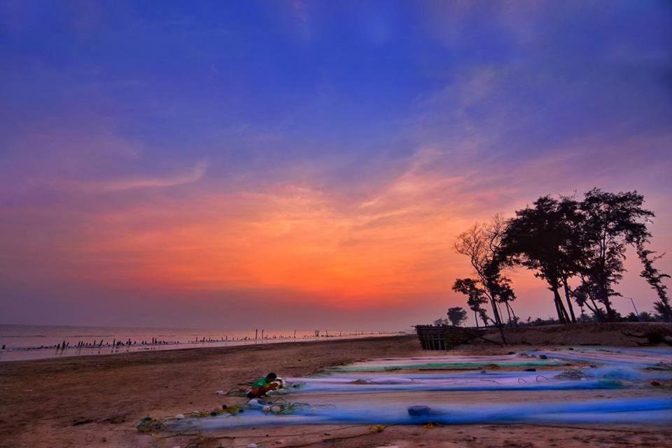Sea Queen Uttara Resort Tajpur Buitenkant foto
